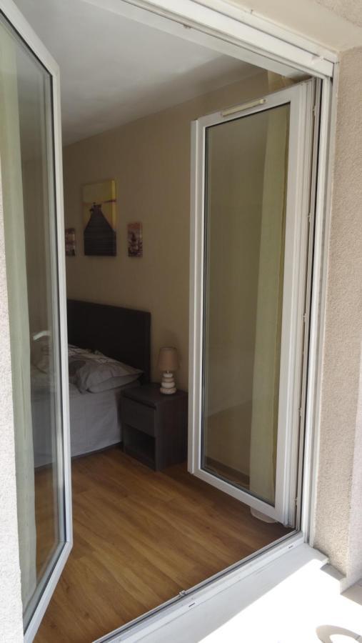 Appart T2 Standing Tout Confort Avec Balcon - Parking En Option Lyon Exterior foto